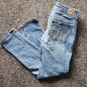 Womens American Eagle Stretch Skinny Crop Jeans.